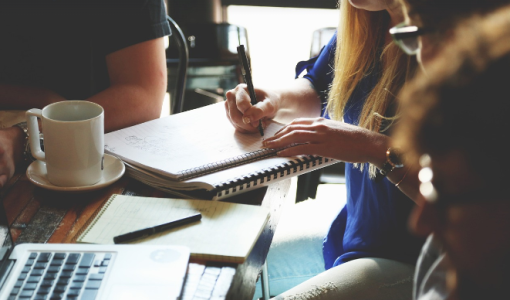 如何提升夏季辦公室員工滿意度？當(dāng)然非冰咖啡莫屬啊！